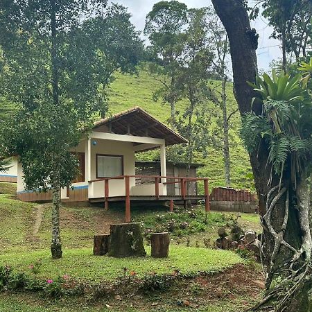 Pousada Camping E Restaurante Vila Dos Arcanjos Bocaina de Minas Eksteriør bilde